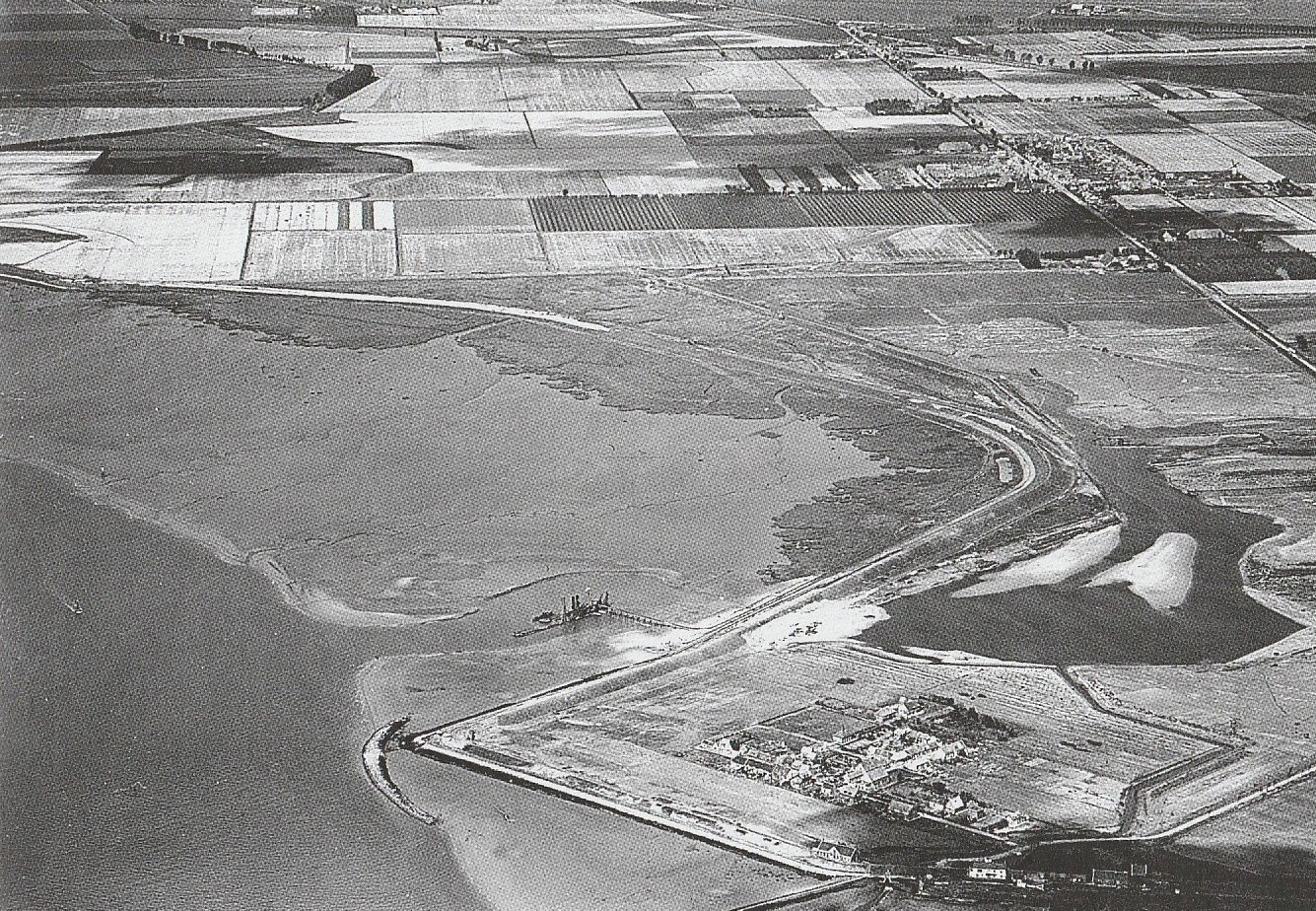 Luchtfoto watersnood 1953 Fort Bath